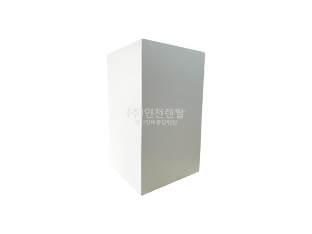 전시용 사각스툴